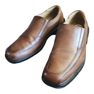 DOCKERS "PROPOSAL" LOAFERS EUC WITH THE BOX